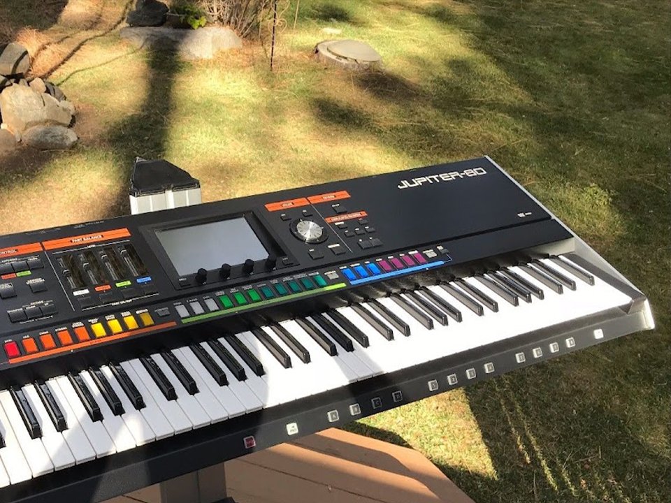 Roland JUPITER 80 - Đánh giá chi tiết tại Piano House